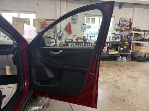 New 2026 Ford Escape Platinum w/ Class II Trailer Tow Package image 28