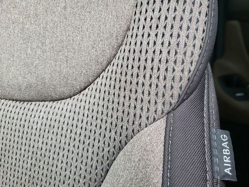 Used 2023 Hyundai Santa Fe SEL Convenience image 16