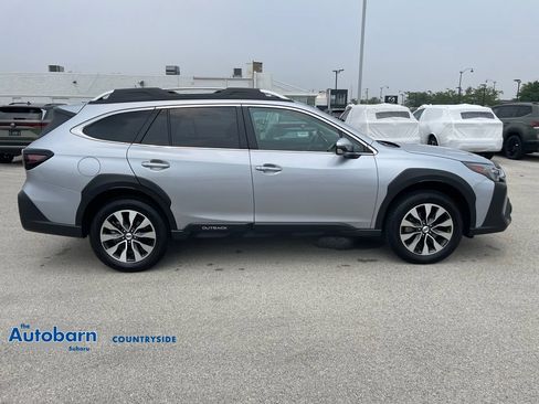 Certified 2024 Subaru Outback Touring AWD/4WD image 6