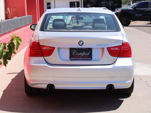 Used 2011 BMW 335i xDrive Sedan AWD/4WD image 6