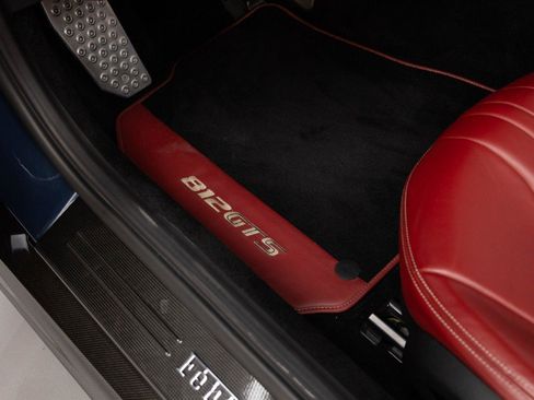 Certified 2021 Ferrari 812 GTS RWD image 63
