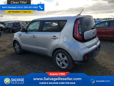 Used 2018 Kia Soul FWD image 3