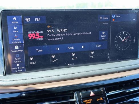 Used 2025 Acura MDX w/ Technology Package image 5