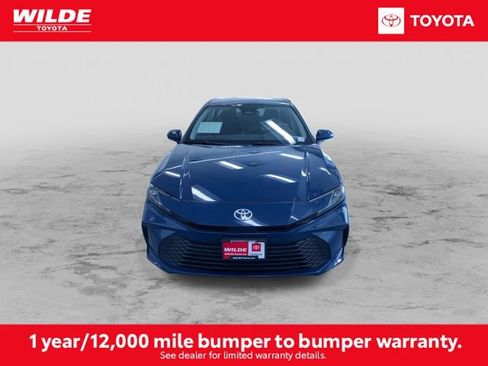 Certified 2025 Toyota Camry LE image 4