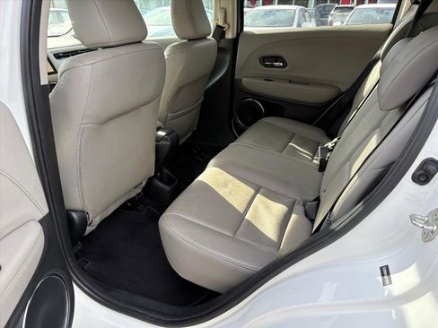 Used 2018 Honda HR-V EX-L image 21