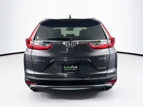 Used 2018 Honda CR-V Touring image 7