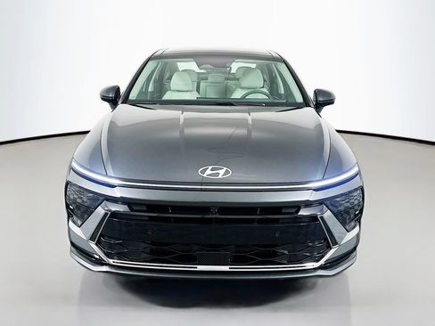Certified 2026 Hyundai Sonata Limited FWD image 2