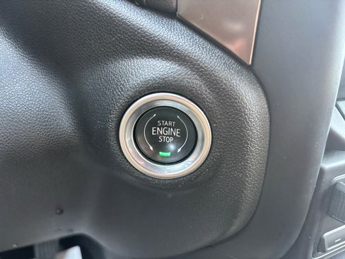 Used 2022 Chevrolet Silverado 2500 High Country w/ Z71 Off-Road Package image 22