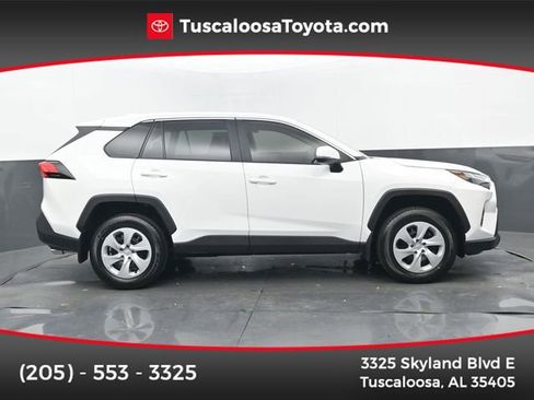 Used 2025 Toyota RAV4 LE image 1