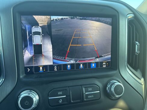 Used 2022 GMC Sierra 2500 Denali w/ Denali Ultimate Package image 11