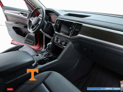 Used 2023 Volkswagen Atlas SE FWD image 33