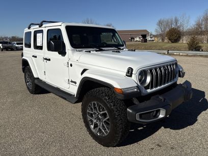 Used 2025 Jeep Wrangler Sahara w/ Technology Group