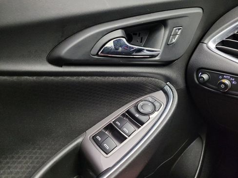 Used 2019 Chevrolet Malibu LT FWD image 27