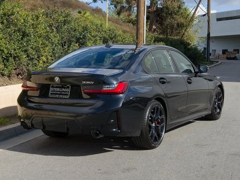 New 2026 BMW 330i Sedan w/ M Sport Package image 5