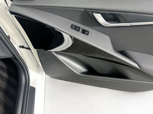 Used 2023 Kia Niro Wind w/ Wind Preserve Package image 31