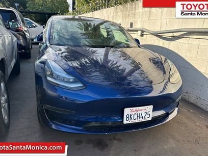 Used 2019 Tesla Model 3 Standard Range Plus