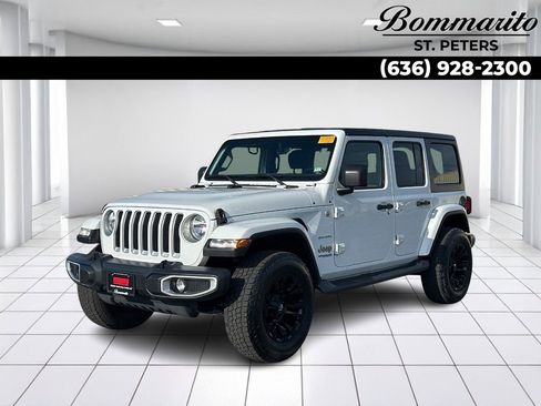 Used 2019 Jeep Wrangler Unlimited Sahara w/ Uconnect 4C Nav & Sound Group image 1