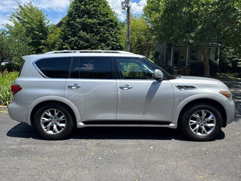 Used 2014 INFINITI QX80 4WD w/ Theater Package image 6