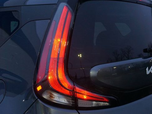 Used 2024 Kia Soul LX w/ Option Group 015 image 30