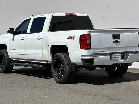 Used 2018 Chevrolet Silverado 1500 LT w/ All Star Edition AWD/4WD image 6