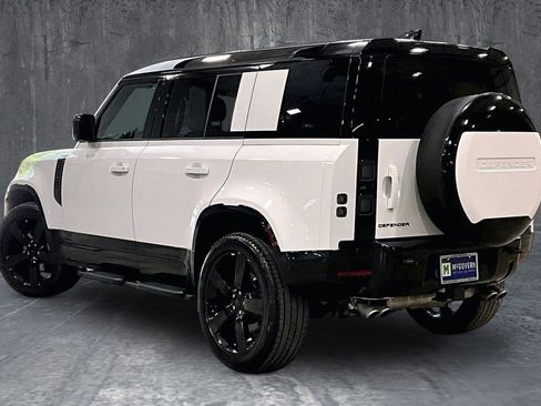 Used 2026 Land Rover Defender 110 V8 AWD/4WD image 4