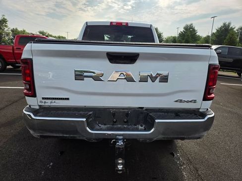 Used 2025 RAM 2500 Big Horn AWD/4WD image 16