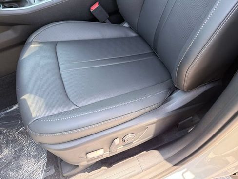 New 2026 Kia Sorento S FWD image 18