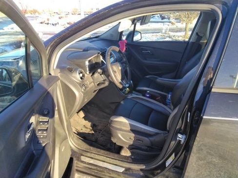 Used 2016 Chevrolet Trax LTZ w/ Midnight Edition image 9