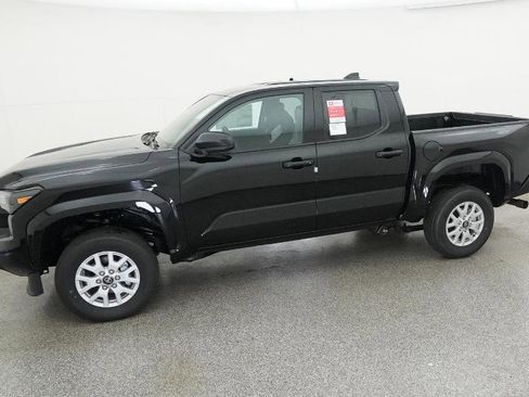 New 2026 Toyota Tacoma SR image 8