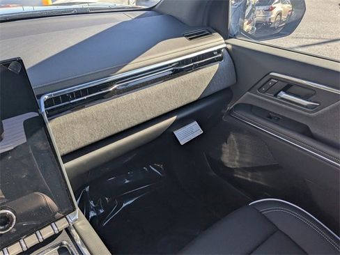 New 2026 GMC Sierra EV Elevation image 16