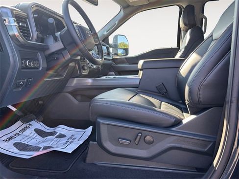 New 2025 Ford F250 Lariat w/ Lariat Ultimate Package image 9