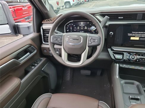 New 2026 GMC Sierra 2500 Denali w/ Denali Reserve Package AWD/4WD image 9