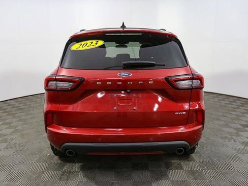 Used 2023 Ford Escape ST-Line w/ Tech Pack #1 image 9