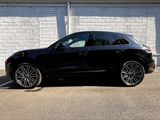 Certified 2025 Porsche Macan image 2