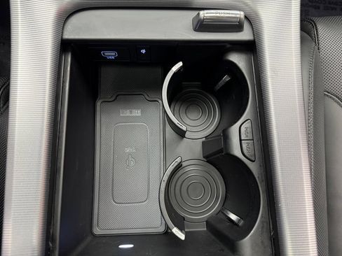 Used 2024 Hyundai Palisade Calligraphy image 18