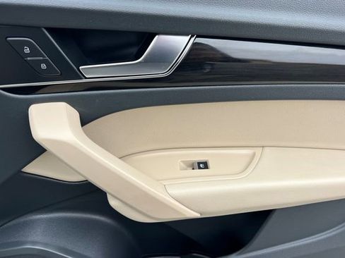 Used 2020 Audi Q5 2.0T Premium image 20