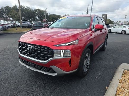 Certified 2023 Hyundai Santa Fe SE image 2