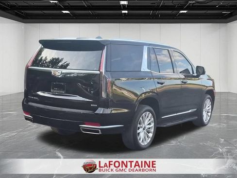 Certified 2022 Cadillac Escalade Luxury AWD/4WD image 5