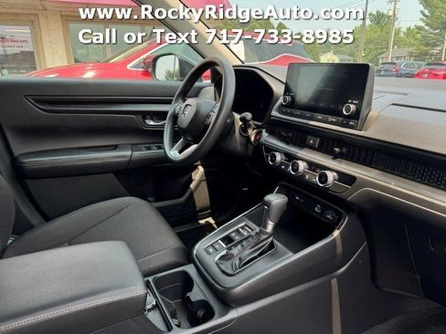 Used 2025 Honda CR-V LX image 10