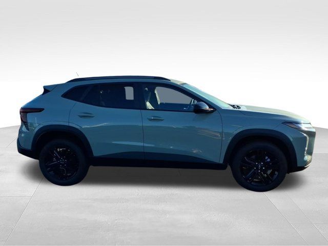New 2026 Chevrolet Trax ACTIV w/ Driver Confidence Package FWD image 2