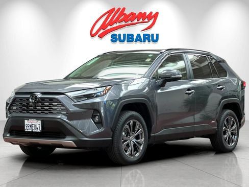 Used 2025 Toyota RAV4 Limited w/ Advanced Technology Package AWD/4WD image 9