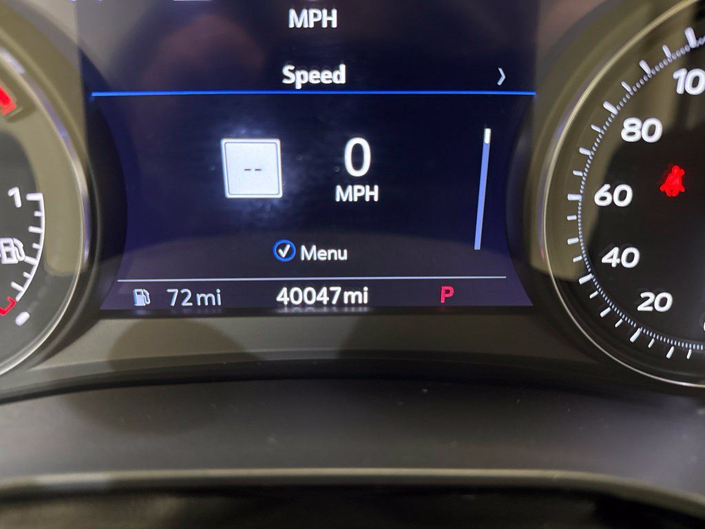 Certified 2023 Cadillac XT6 Premium Luxury w/ Technology Package AWD/4WD image 24