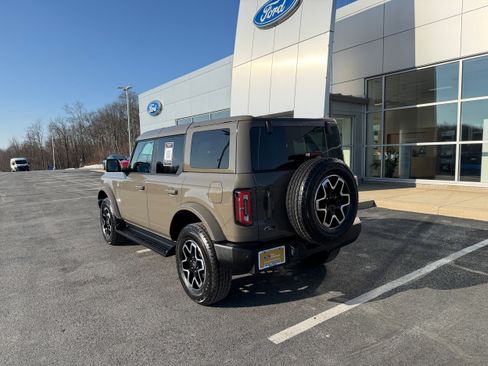 Certified 2025 Ford Bronco Outer Banks image 8