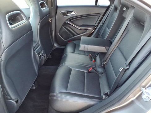 Certified 2018 Mercedes-Benz CLA 250 image 18