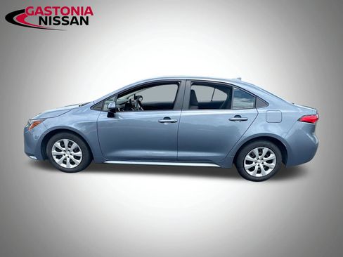 Used 2024 Toyota Corolla LE FWD image 5