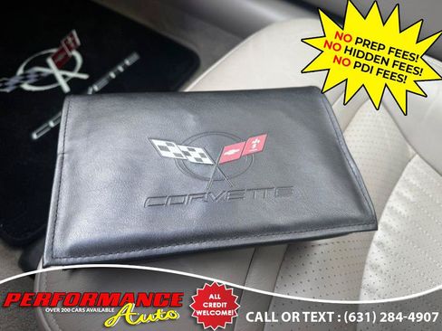 Used 2004 Chevrolet Corvette Coupe w/ Preferred Equipment Group RWD image 12