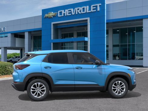 New 2026 Chevrolet TrailBlazer LS image 5