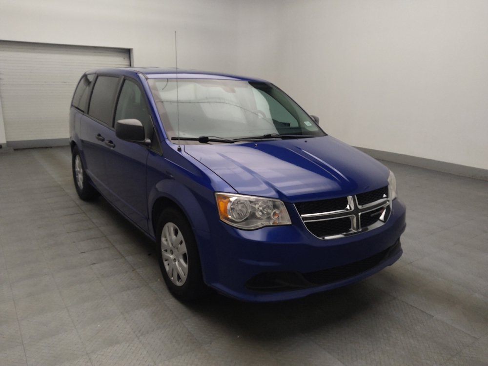 Used 2019 Dodge Grand Caravan SE w/ UConnect Hands-Free Group FWD image 13