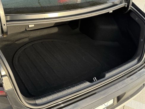 Used 2025 Kia K4 LXS image 23