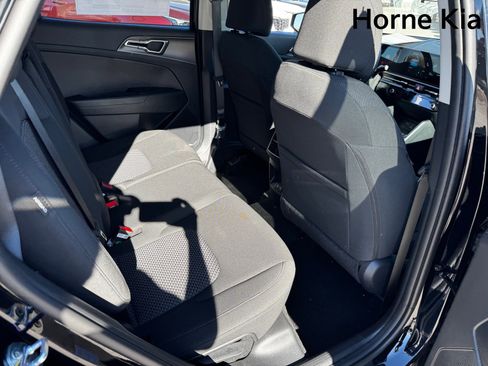 New 2026 Kia Sportage LX image 18